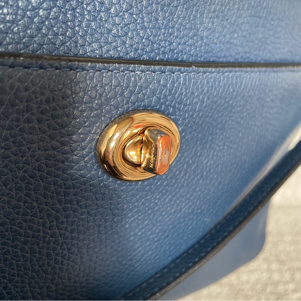Coach Blue Leather Crossbody Bag - Picture 7 of 16